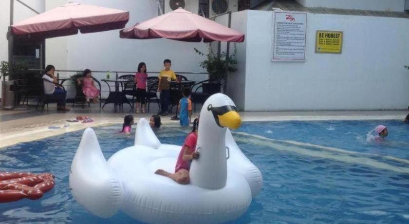 Isabela Zen Hotel & Restaurant Corporation City of Santiago Luaran gambar